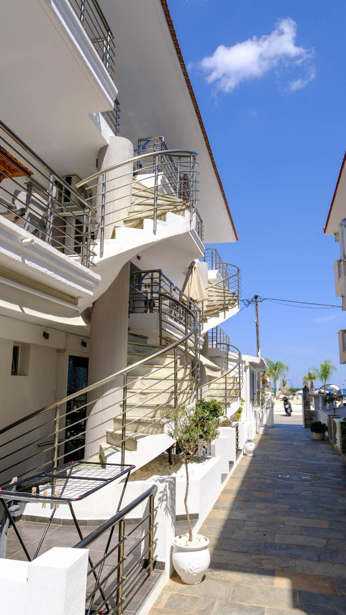 Cocoon Hotel-Beach Bar Sarti Exterior foto